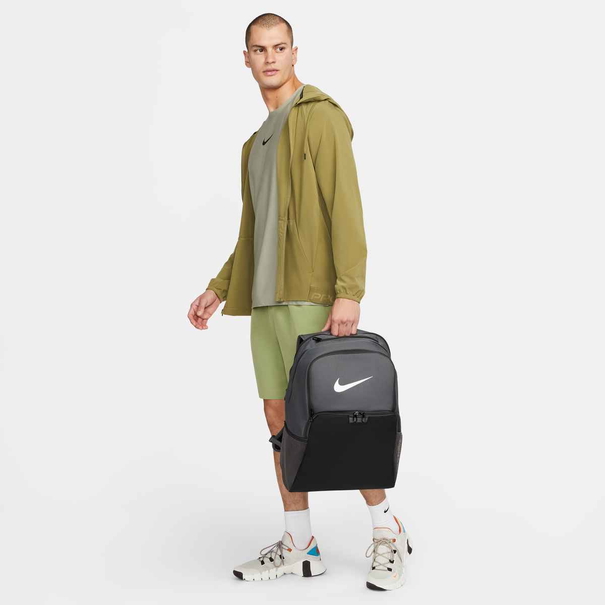 nike backpack blue red Used Nike BACKPACK RED/BLUE BB/SB Player Backpack Navy Blue And Red  11842-S000229793