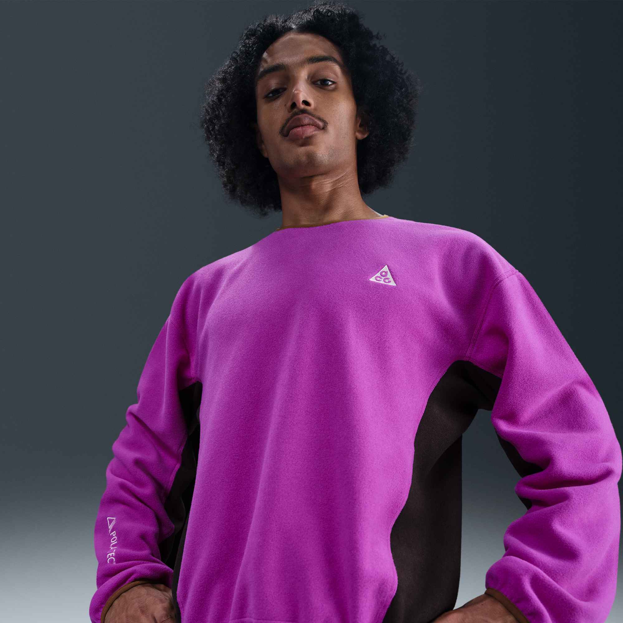 Nike-HV1117-551-PHSYMG01.jpg