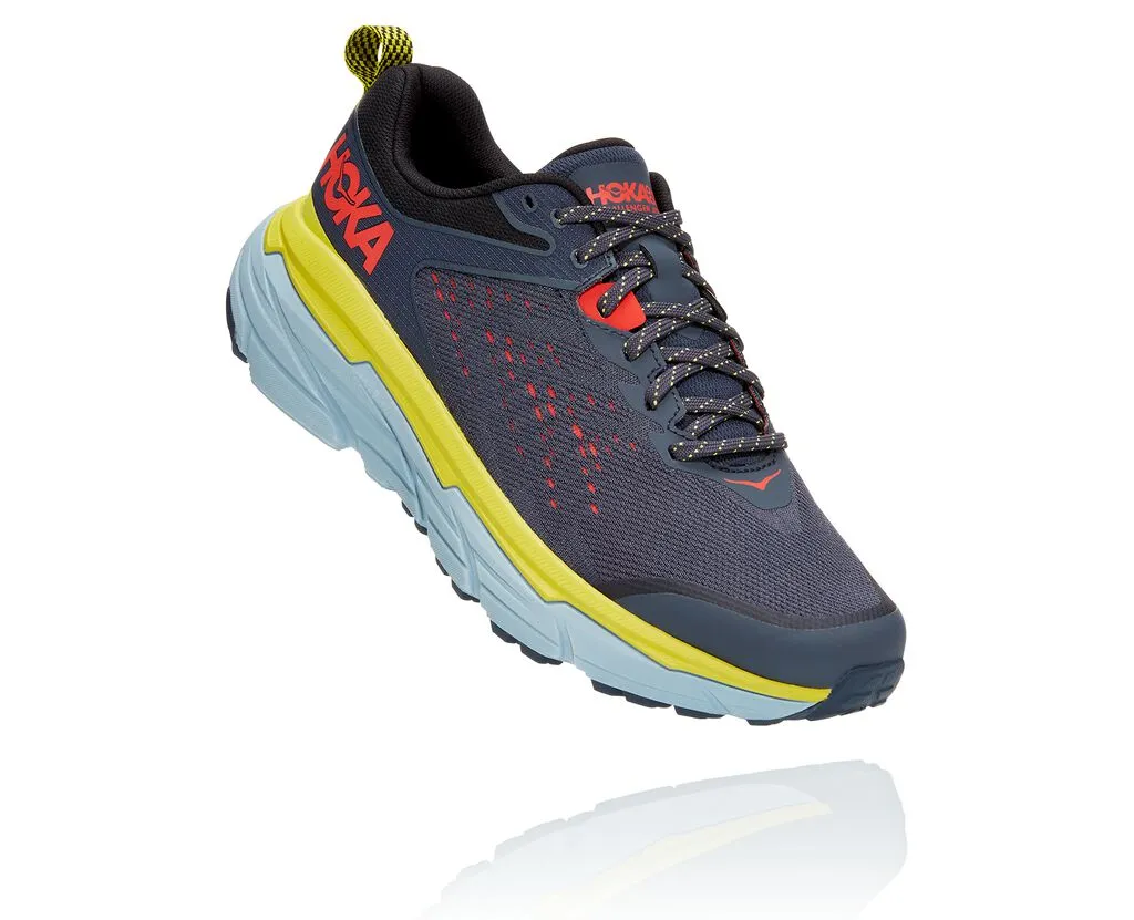 Hoka Challenger deals ATR 6