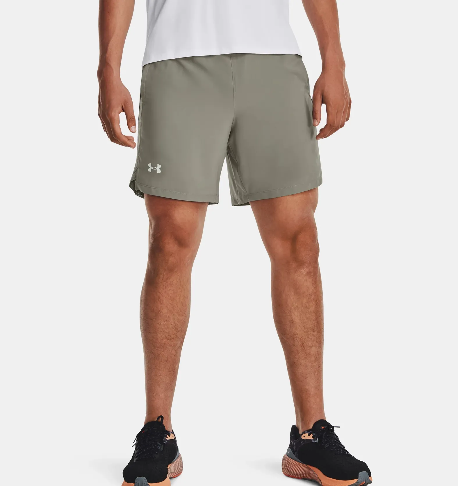 MEN S 7 LAUNCH SHORT